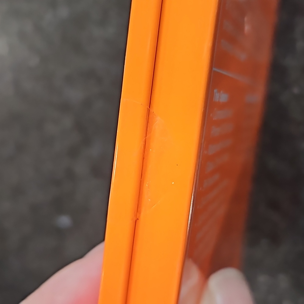 NIP - Glass Screen Protector - Picture 4 of 4